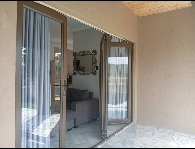 2 BEDROOM HOUSE FOR SALE IN VANES ESTATE